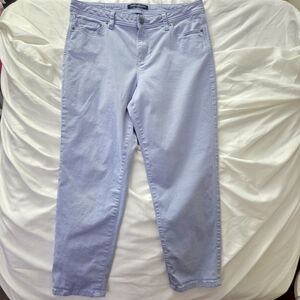 Calvin Klein Jeans Mid Rise Cropped Pastel Blue Jeans Size 10